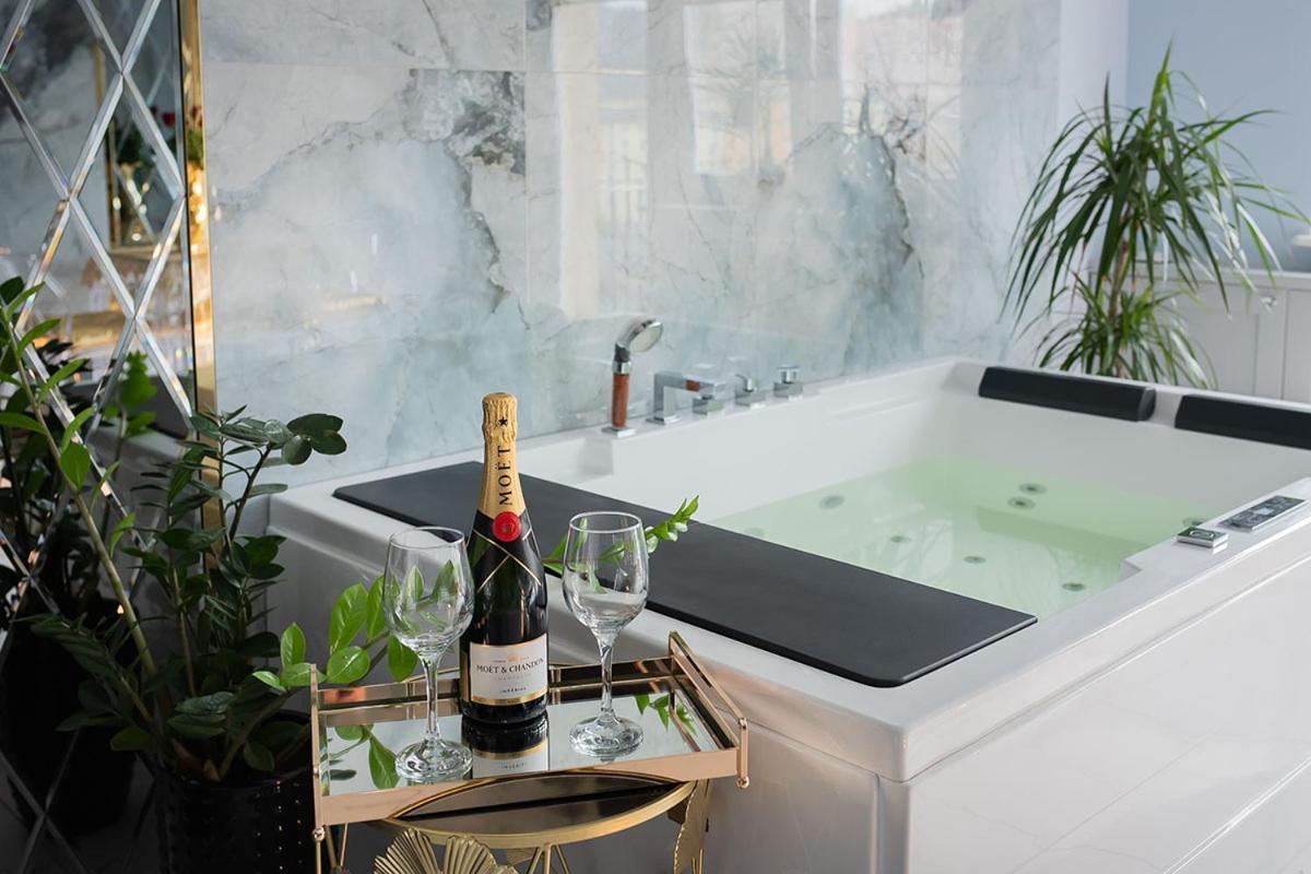 Apartament Jacuzzi Гдиня Екстер'єр фото